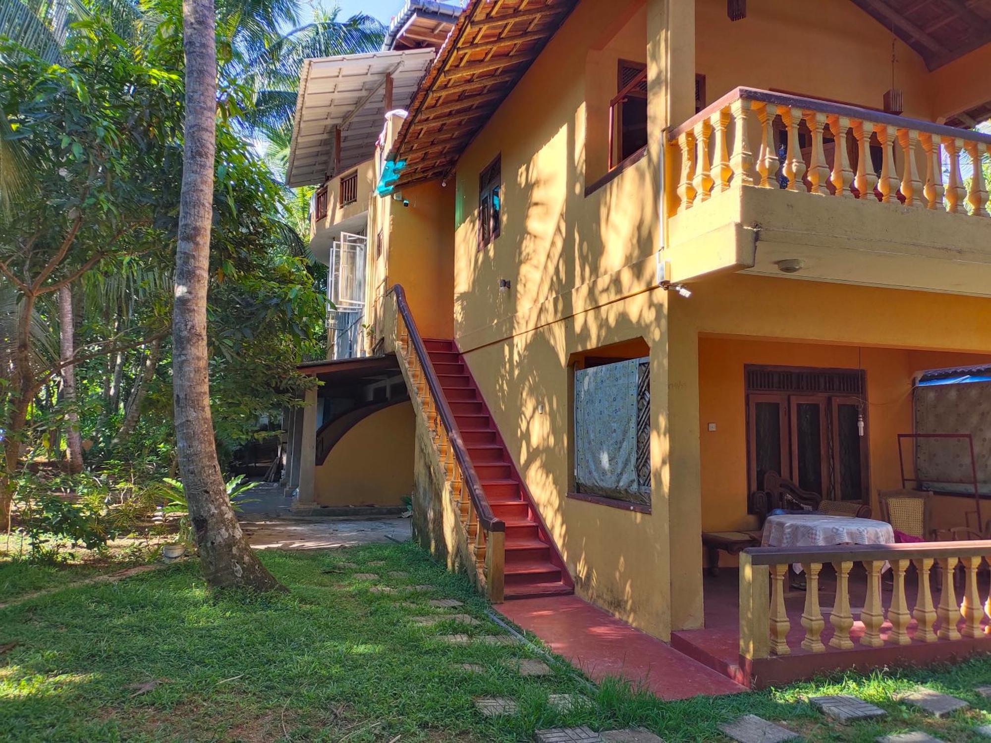 Brinkhouse Guesthouse , Unawatuna Beach المظهر الخارجي الصورة
