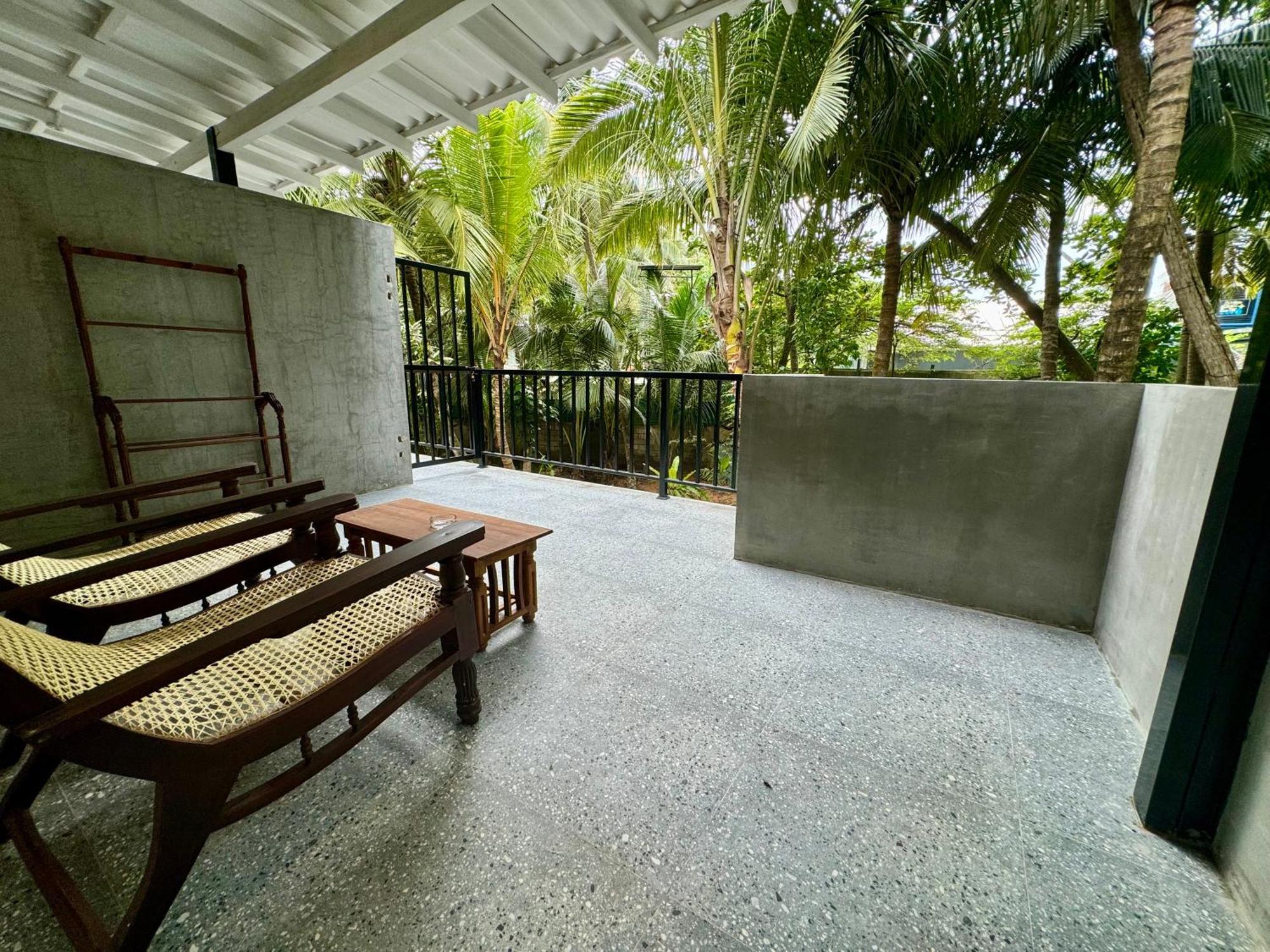 Brinkhouse Guesthouse , Unawatuna Beach المظهر الخارجي الصورة