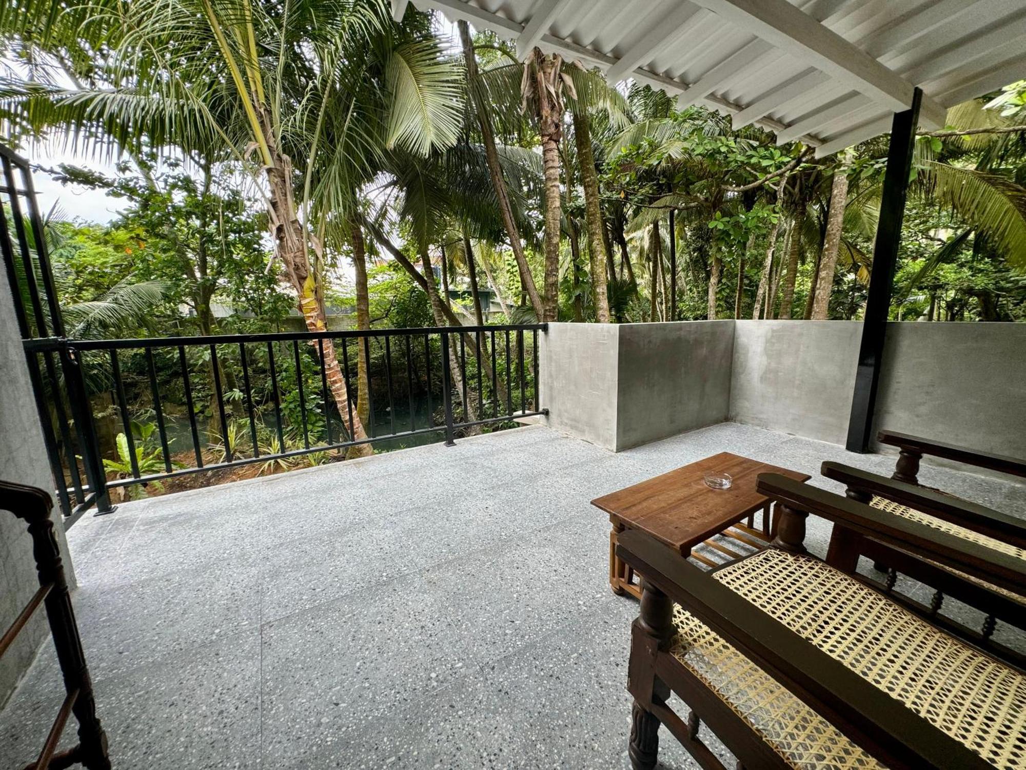 Brinkhouse Guesthouse , Unawatuna Beach المظهر الخارجي الصورة