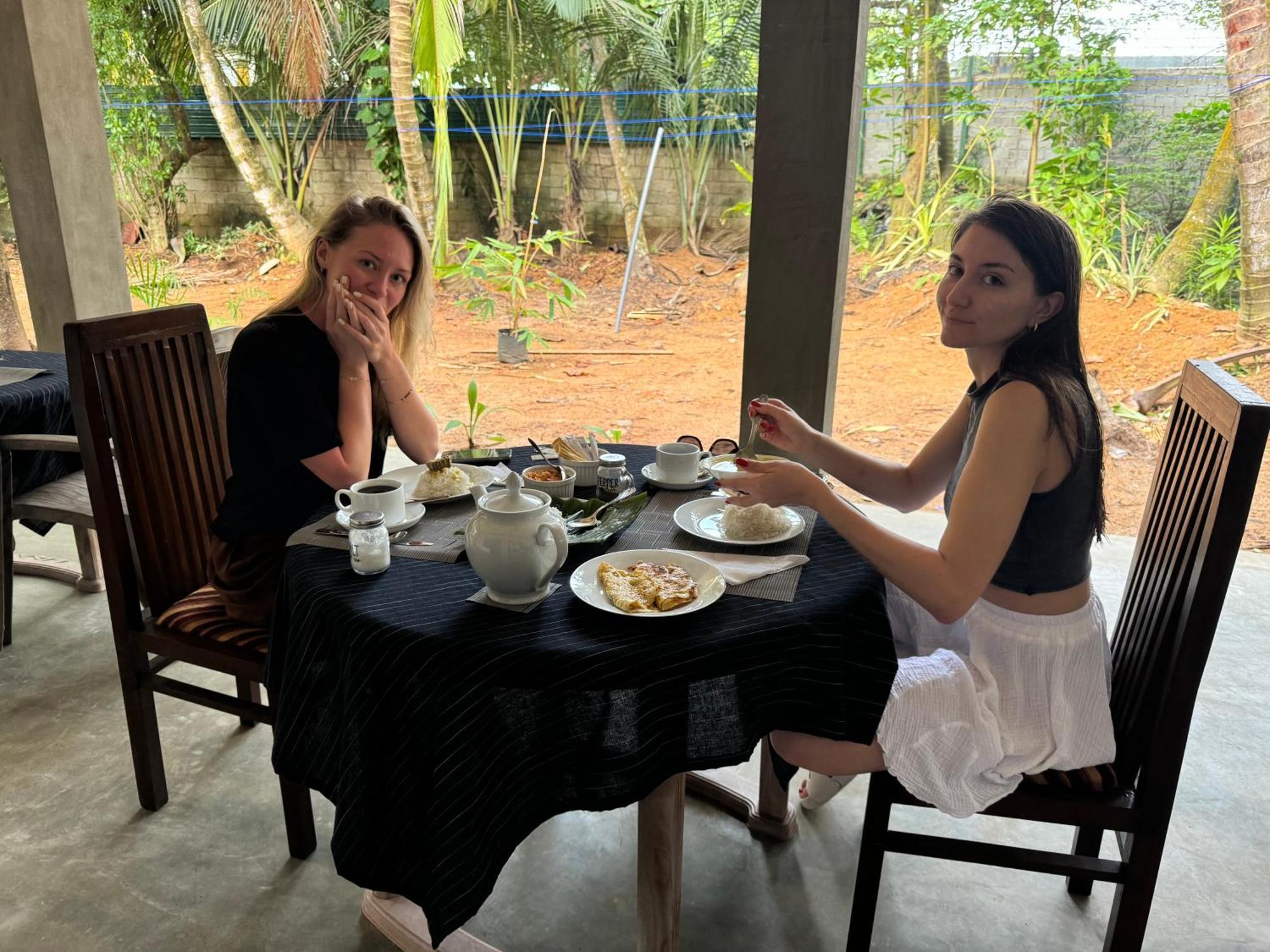 Brinkhouse Guesthouse , Unawatuna Beach المظهر الخارجي الصورة