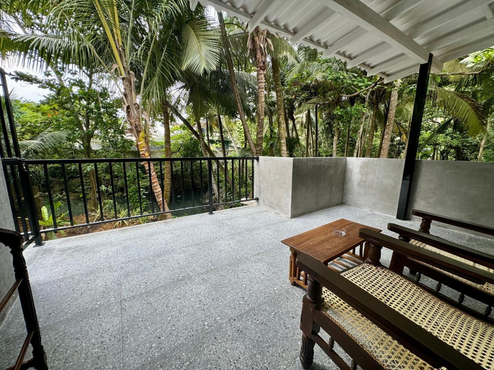 Brinkhouse Guesthouse , Unawatuna Beach المظهر الخارجي الصورة