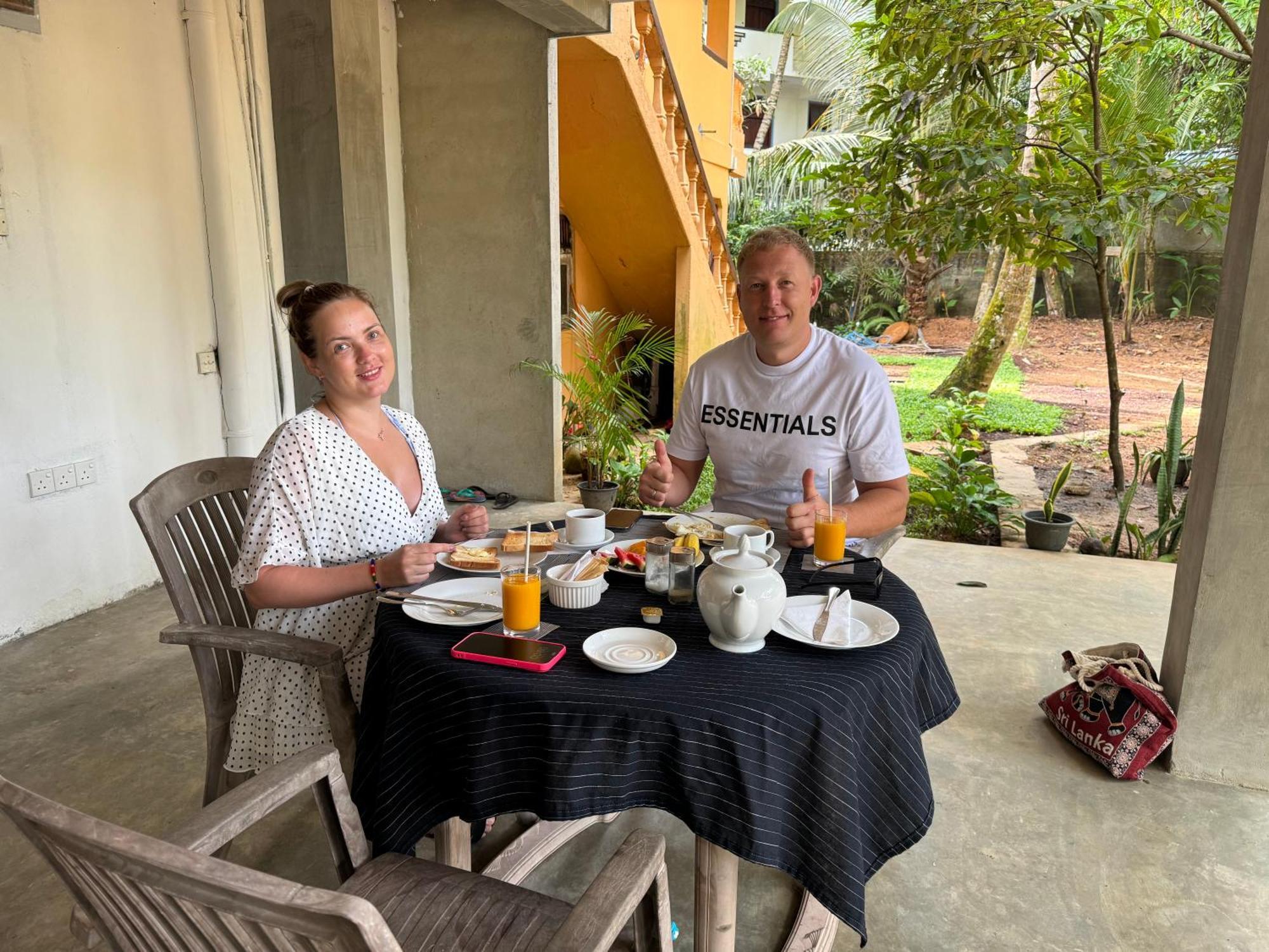 Brinkhouse Guesthouse , Unawatuna Beach المظهر الخارجي الصورة